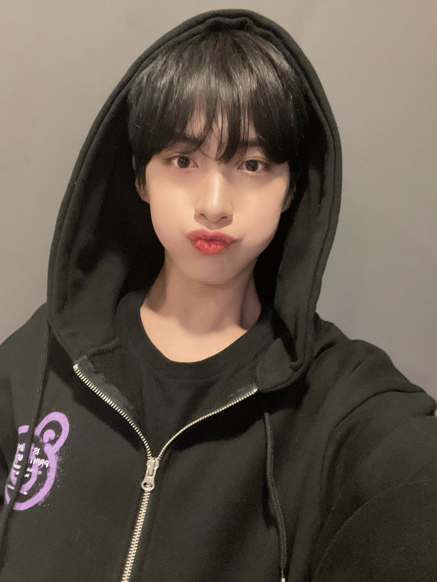 elastusfeed's tweet image. #XION #YEJUN