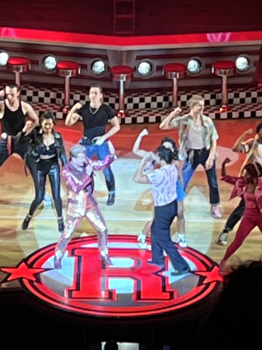 Affyharris's tweet photo. @GREASEWestEnd awesome afternoon watching Grease! @MrPeterAndre @JDonOfficial so pleased we could take photos in the mega mix!! https://t.co/Y5Gqw69YiL