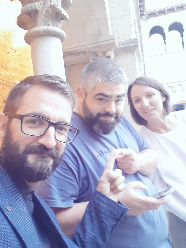 VangelisVillar's tweet photo. #PremisAMC behind the scene https://t.co/pTbiGoor7B