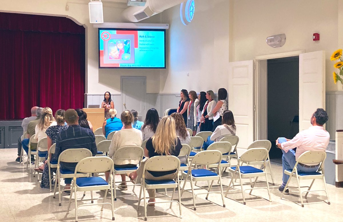 MrsConnorLSW's tweet photo. 🍎 Preschool Back to School Night at UMC. Parents learned about the @Tools_Mind curriculum. It’s going to be a great year!  #RBBisBIA @RedBankPreK @RedBankSup https://t.co/YsEAr5zvPN