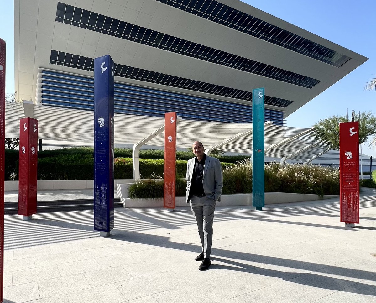 ayubkhan786's tweet image. Warm welcome to the #MBRLibrary the new cultural beacon in the USE includes nine specialised departments , over 1 million print and digital books, and more than 6 million research articles. #Dubai
