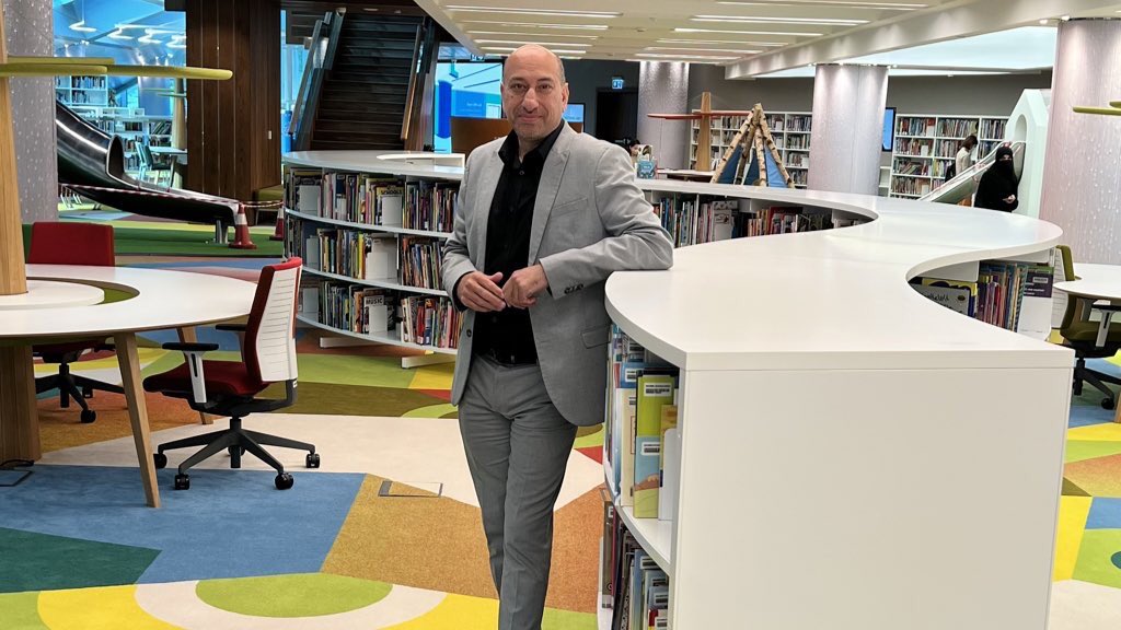 ayubkhan786's tweet image. Warm welcome to the #MBRLibrary the new cultural beacon in the USE includes nine specialised departments , over 1 million print and digital books, and more than 6 million research articles. #Dubai