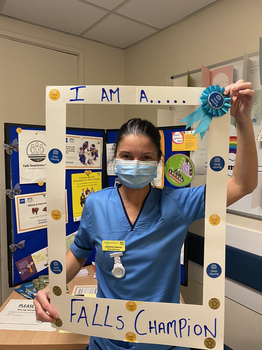 ShonaNYB's tweet photo. Raising #FallsAwarenessWeek at #teamVOL @NHSGGC today.Ward 14,15 & such a valuable MDT🌟🌟working together for #Fallsprevention #fallsiseveryonesbusiness @laura_dyane @falls_network @cbowmanphysio @MargaretORour16 https://t.co/MpnqbtAmwC