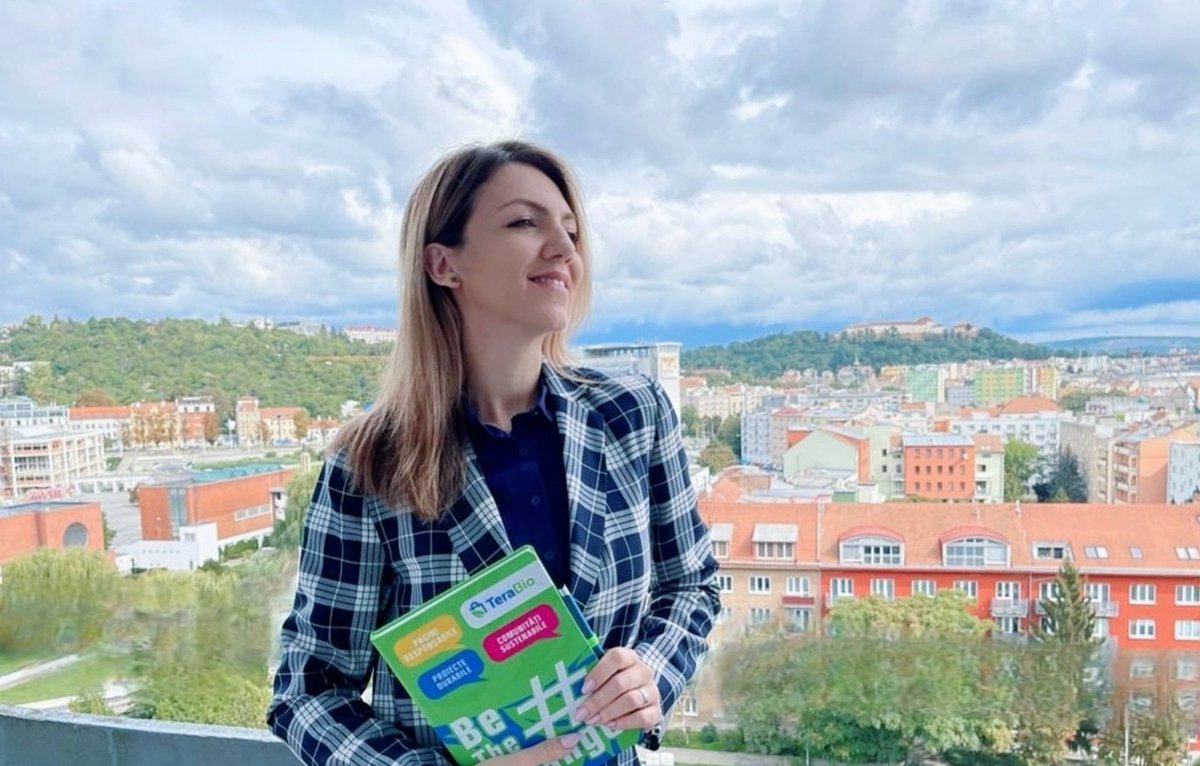 dalila_cristiu's tweet image. They call us dreamers, but we're the ones that don't sleep. 🪐 #StayFocused #timeisnow #UMD2022 #longtermvision #mindset #innovation