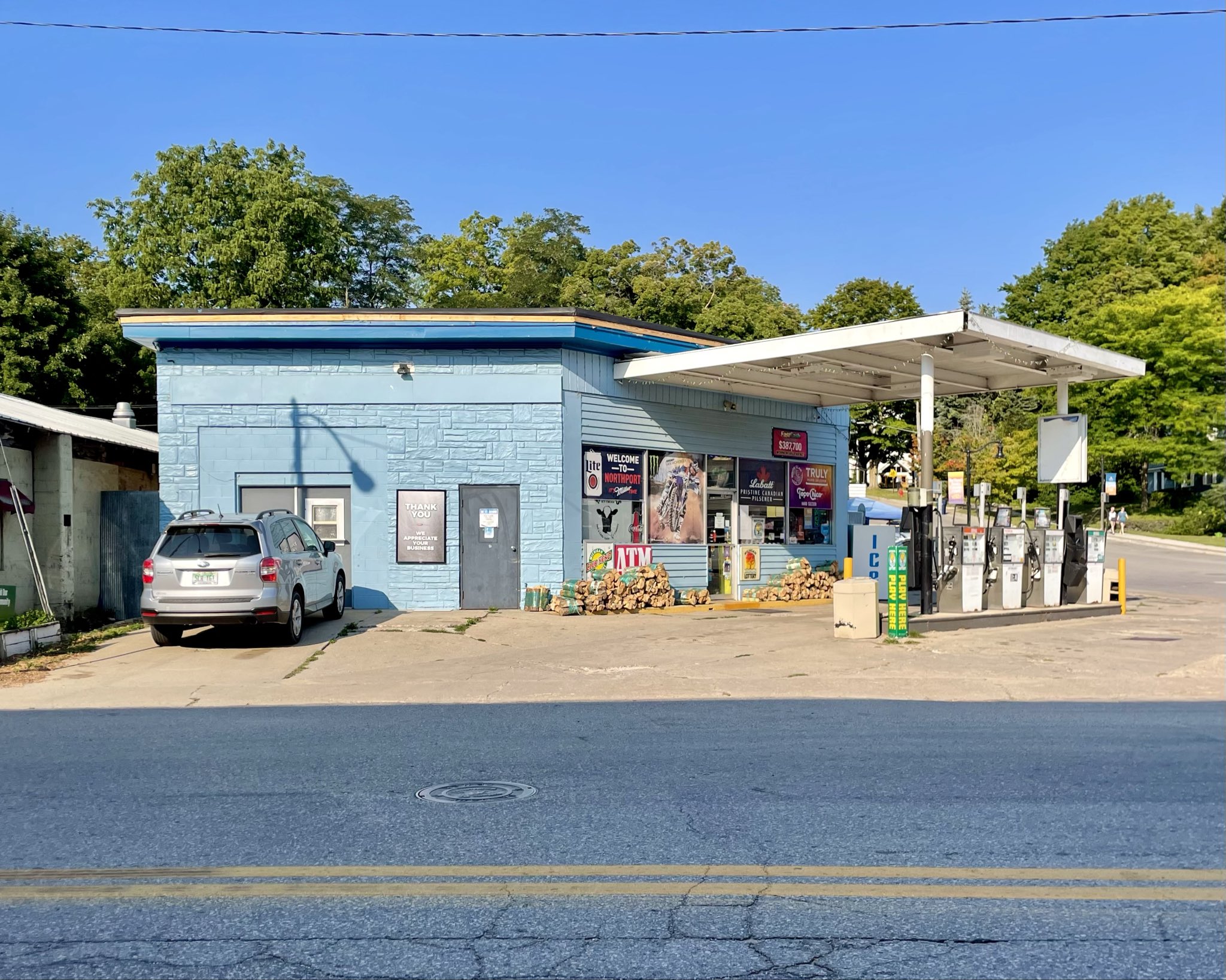 Midwest Modern on Twitter "RT JoshLipnik Gas Station Northport, MI