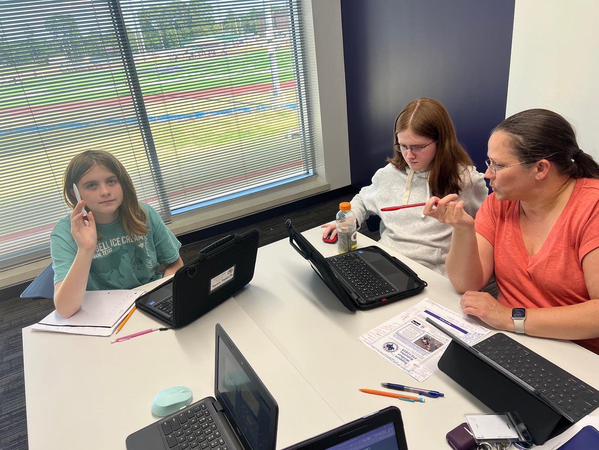 Wildkat_Robo_HS's tweet photo. Build/CADD/Programming finalizing design with Mr. Ronan, Comms is meeting to work on Portfolio and Notebook Design, and SubTeam Leads are meeting with Ms. Hale on #ProjectManagement and using @trello. #synergy @ftcteams #PowerPlay #OMGRobots #MentorsRock @nlh622 https://t.co/USc4i88Bu2