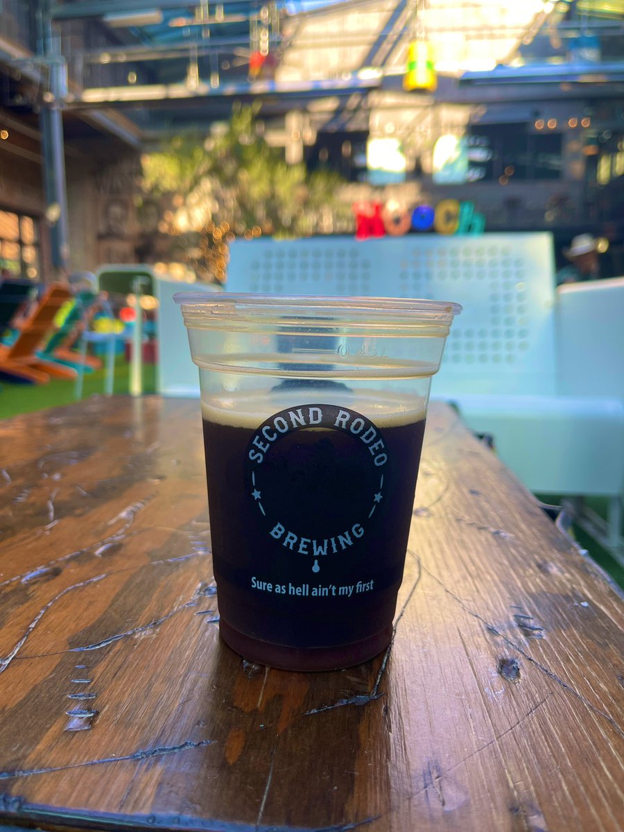 e_man_crypto's tweet photo. Cheers to all my Twitter friends!! ๐ฅ๐ป๐
#secondrodeo #stockyards #FortWorth #texas https://t.co/B0Dfo1PZVv