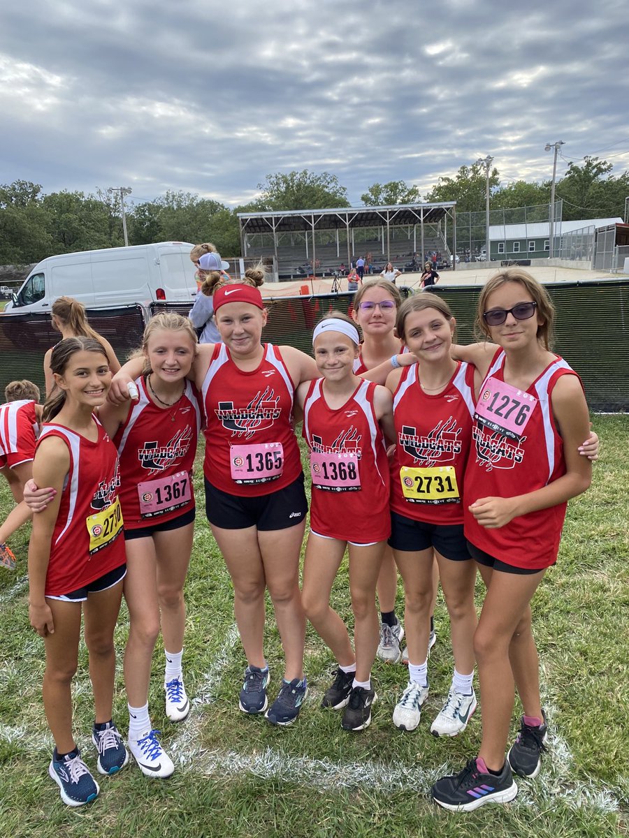 umsxc's tweet photo. They were even more excited with the results today at Belle. 2nd place girls, 3rd boys! Great job running as team!! https://t.co/RNsd5Fmx7n