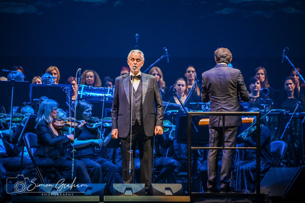 We were delighted to perform tonight in a packed <a href="/SSEBelfastArena/">The SSE Arena, Belfast</a> with <a href="/AndreaBocelli/">Andrea Bocelli</a> and his other guests. This was comfortably our biggest-ever audience!

Big thanks to <a href="/mcd_productions/">MCD Productions</a> and the crews for making everything run so smoothly.

Great photos from <a href="/simonsphotos/">Simon Graham</a>.