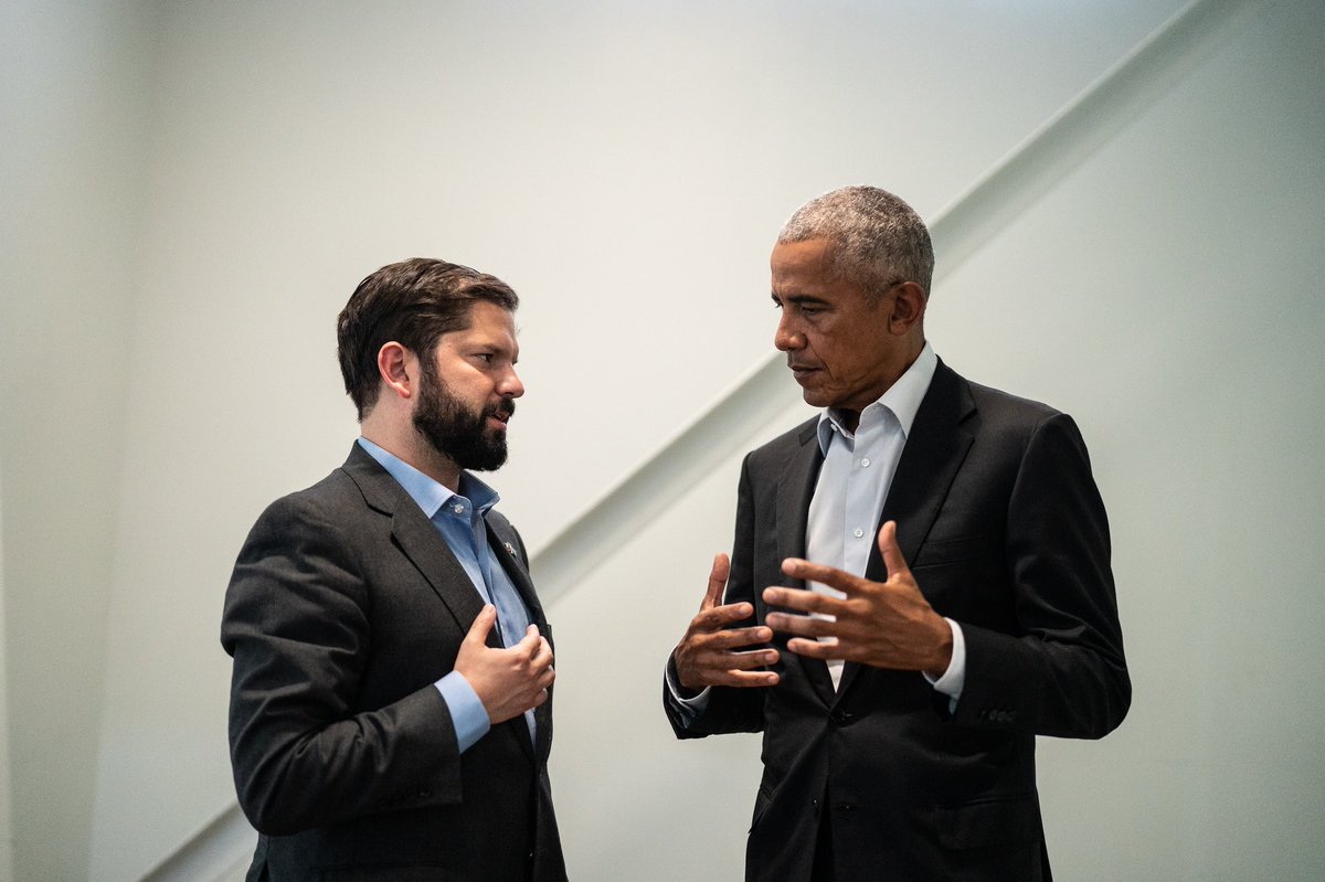 He sostenido un buen encuentro con el ex Presidente <a href="/BarackObama/">Barack Obama</a>. Compartimos la importancia de fortalecer la democracia y sus instituciones, y para ello es urgente avanzar en más escucha y justicia social en nuestro continente.