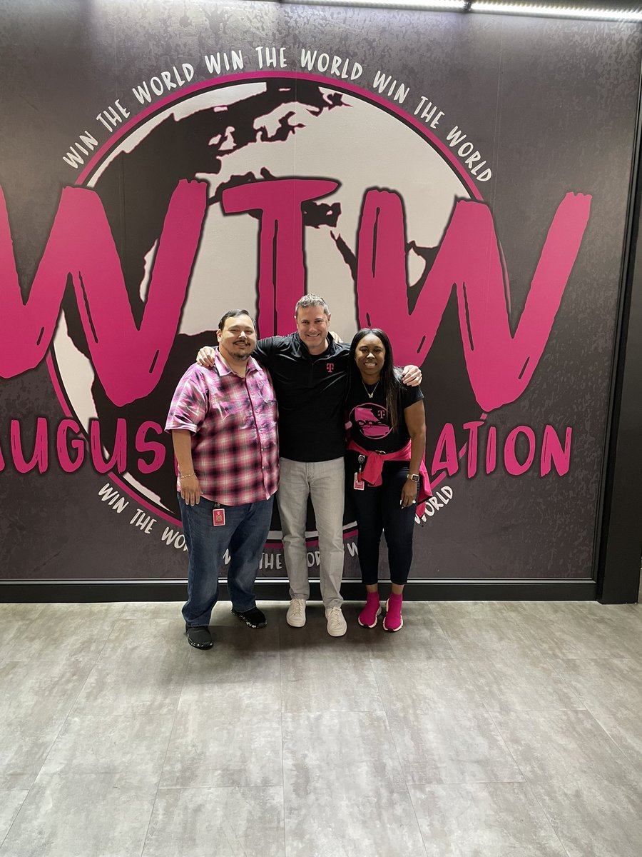 candymitchell06's tweet photo. Incredible day today with @cjgreentx! Thanks for stopping through Augusta and connecting with our team! The South Region is on π₯! #FrontlineConnect #TotalExperience #MightySouth @m_wan4life @GarzaMichaelr @RodariAndre https://t.co/Sww5AIlYtl