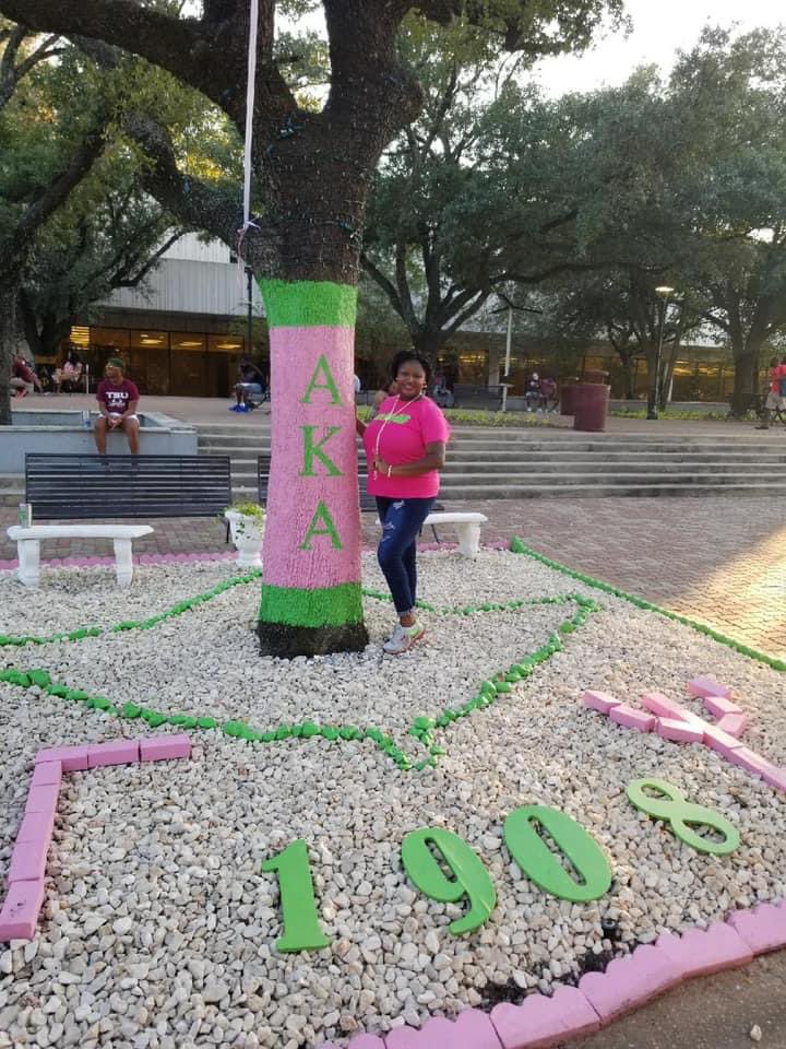 DrAliciaMartin's tweet image. #Spring2004 💕💚