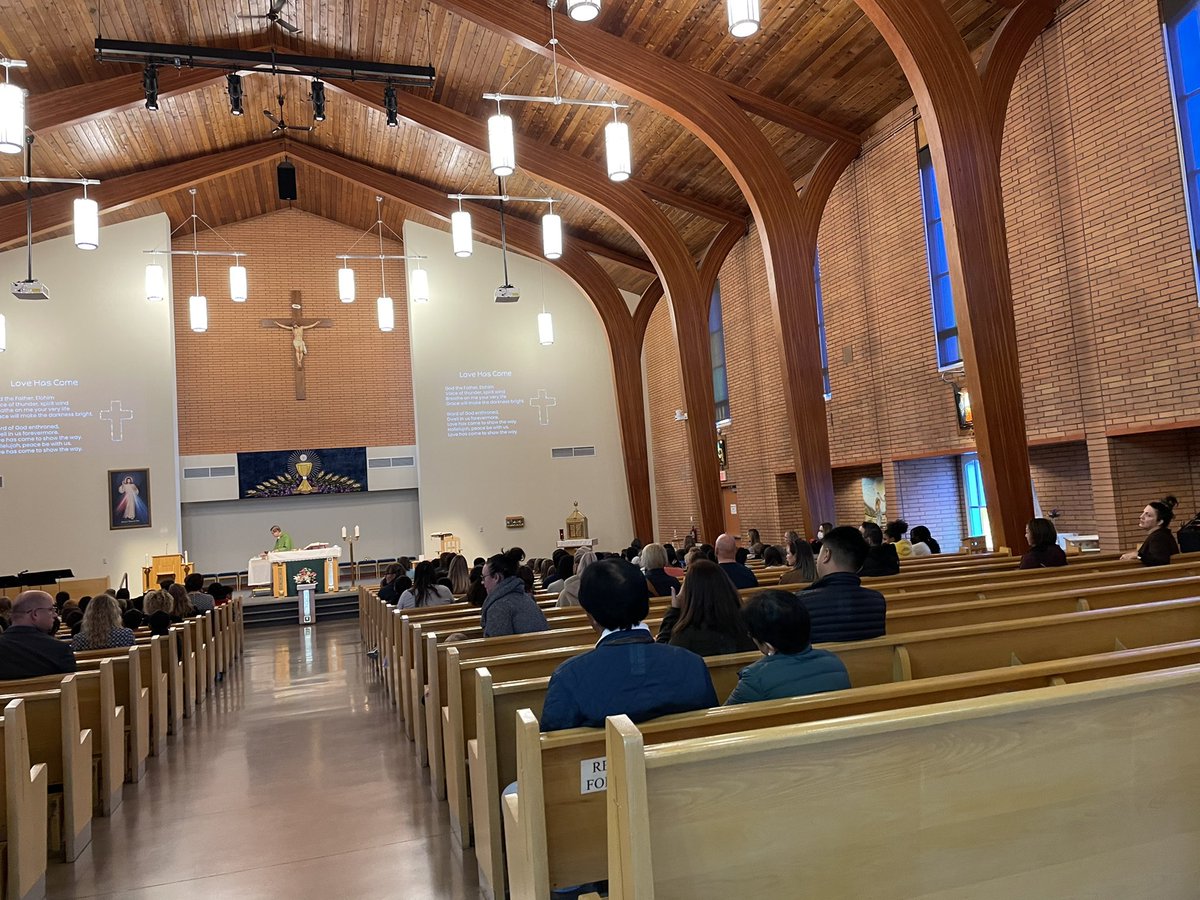 What a beautiful morning spent with <a href="/StTA_CCSD/">St. Thomas Aquinas School</a> celebrating our opening mass at Holy Name Church. Our hearts are full!