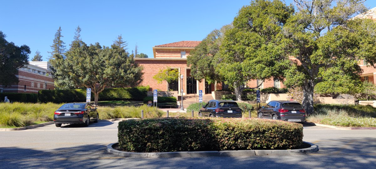 FD75017's tweet image. Memory Buffy Season 4 ucla.a french at los Angeles @alydenisof @NicholasBrendon @SethGreen