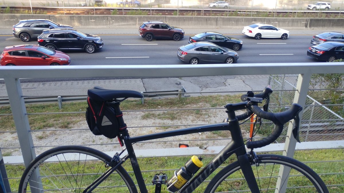 TheReidATL's tweet photo. Looks like #Path400 is faster than actual 400. Trying not to be too smug. #WorldCarFreeDay @GADeptofTrans https://t.co/kpmpAJuPr9