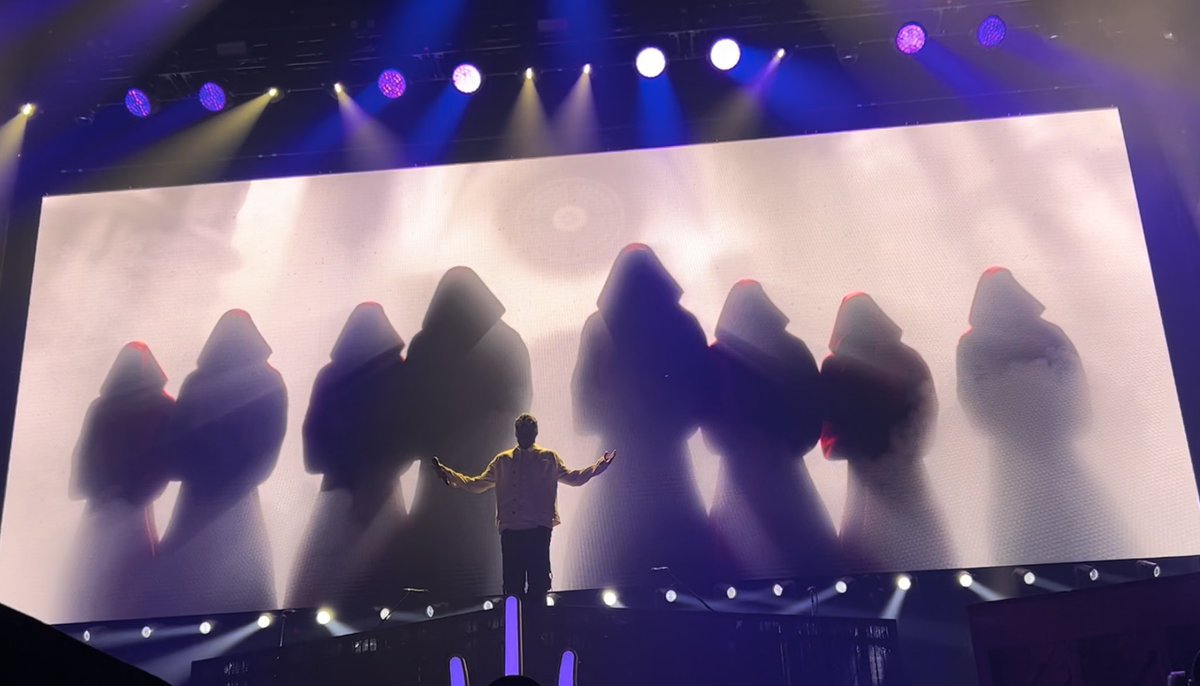 devinbreee's tweet photo. I love being apart of a cult https://t.co/nILhN3qjQi