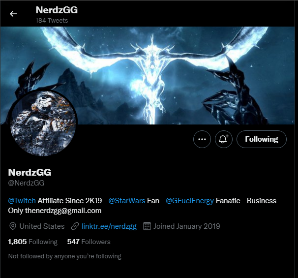 straywly's tweet photo. @NerdzGG pick me bro https://t.co/4J8hSwmooB