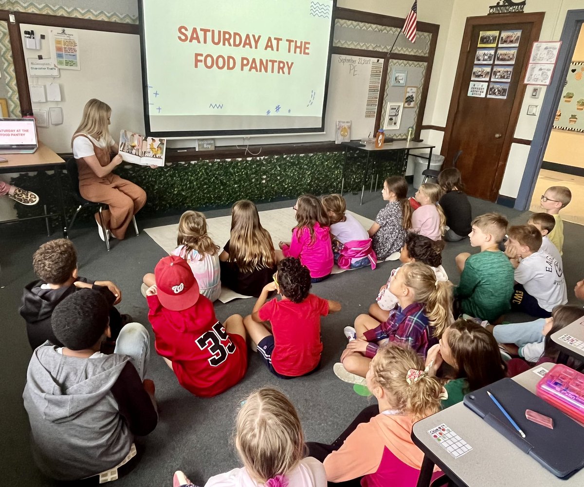 tcunningham312's tweet photo. Today our @LPS_EIP teacher @chloetomney taught us about compassion and giving back to the community. Tomorrow we will take all of our food donations we collected to the little free pantry to give back to our community #lpsleads https://t.co/o3XaBw1Ot3