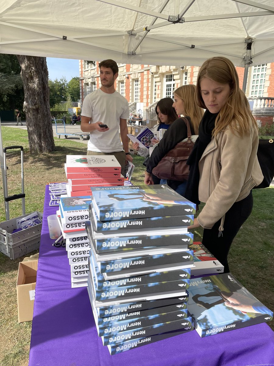 ALeroyNEOMAbs's tweet image. Journée spéciale #asso aujourd’hui sur les campus de @NEOMAbs. L’occasion pour les nouveaux étudiants de découvrir la richesse de la vie associative grâce aux 90 associations de @NEOMAbs #Bepassionate_Shapethefuture