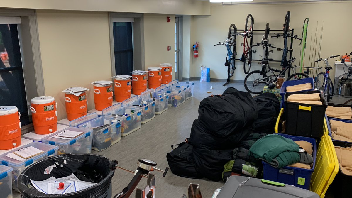 keatingMathCS's tweet photo. Gearing up for the 6th Form Expedition @WoodberryForest - teaming up with the Appalachian Service Project @AppServProject #servantHearts https://t.co/KPKGfZjW9b