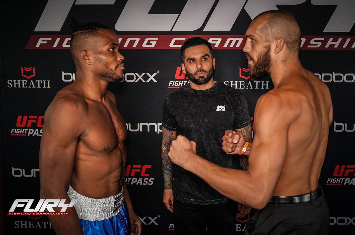 FactoryXMTMMA's tweet photo. @FuryFightingTX O F F I C I A L for @CoderoJones28 @Marquelmederos @82mmamartinez George Martinez, Oscar Herrera &amp; Aryion Young ‼️@UFCFightPass portion starts at 7pm MST TOMORROW!!! #FuryFC69 #FactoryX #Xonthechest 📍 Dallas, TX https://t.co/ofAOJatBfW