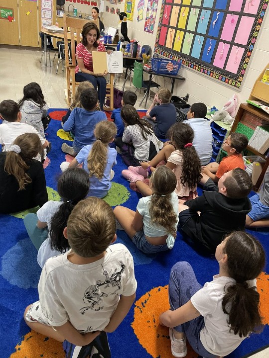 RKaplan13's tweet photo. Thanks so much for the chance to surprise my birthday boy and read to the class @17lifeisgood! #EthanRyan This crew made my day! https://t.co/Vsij7nWHP5