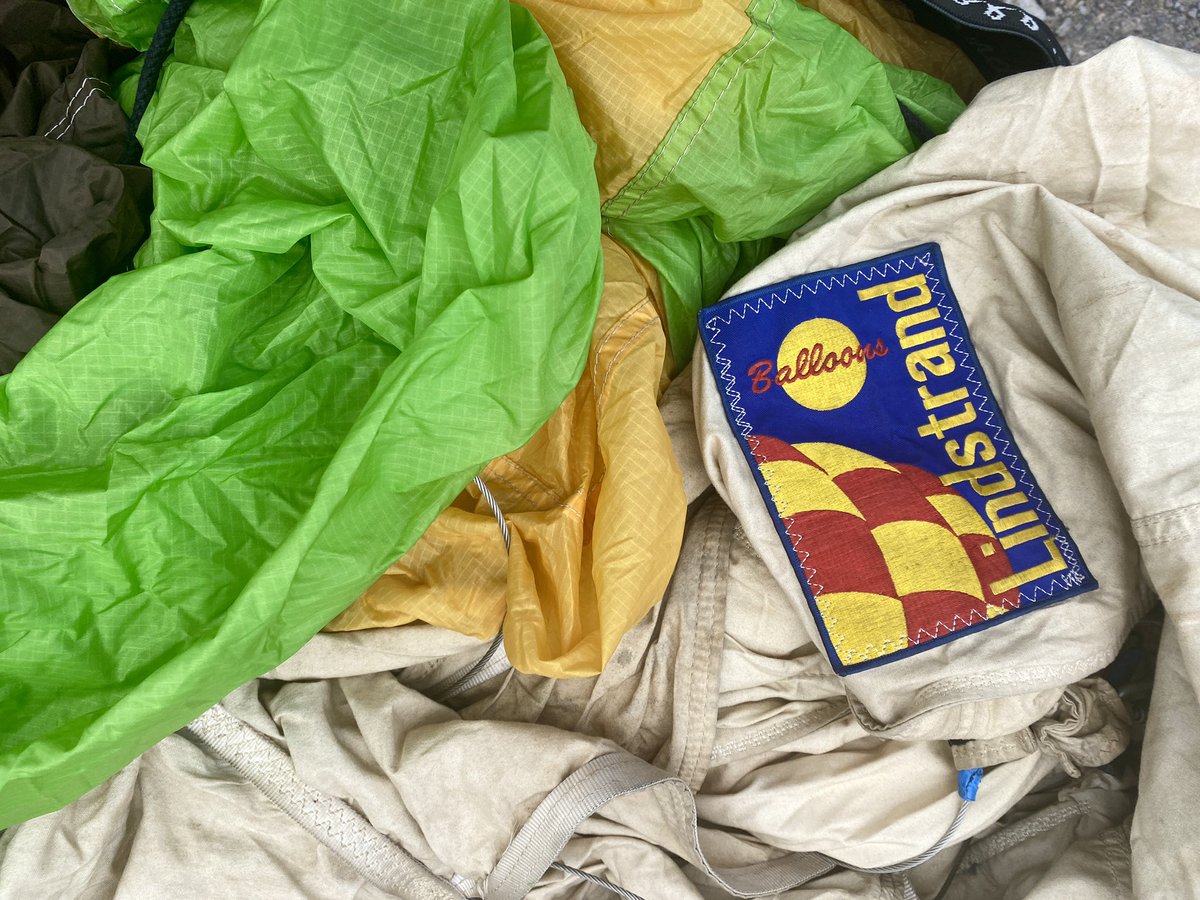 mjballooning's tweet photo. Slick is ready to fly at the Yorkshire Balloon Fiesta this weekend! Fingers and claws crossed for good weather. 

Look out for us tomorrow evening. Give pilot Bradley and team a wave if you spot us! #TeamSlick 🐉 https://t.co/2AunZ6m0df