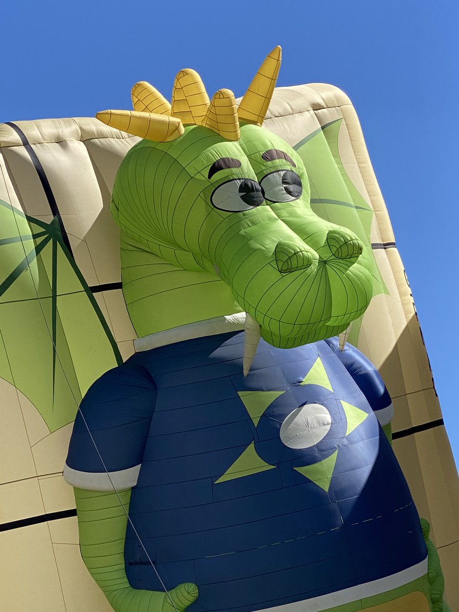 mjballooning's tweet photo. Slick is ready to fly at the Yorkshire Balloon Fiesta this weekend! Fingers and claws crossed for good weather. 

Look out for us tomorrow evening. Give pilot Bradley and team a wave if you spot us! #TeamSlick 🐉 https://t.co/2AunZ6m0df