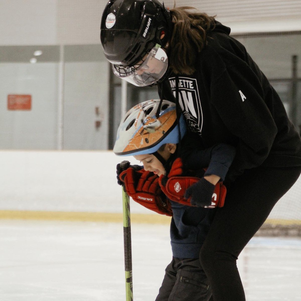 RingetteOntario's tweet photo. The future of ringette is ✨bright✨
@oshawastorm | #WeAreRingette | #RingetteON | #ComeTryRingette | #CTR2022 | #YouthSports | #OntarioSports https://t.co/laPCeFPX3e