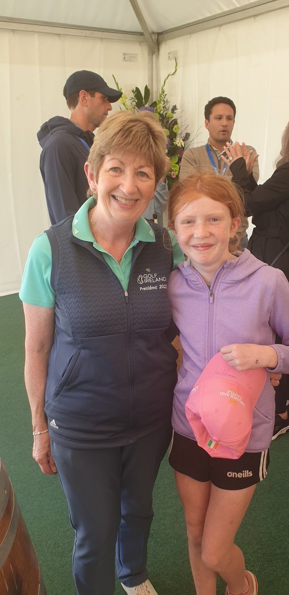 garquinn's tweet photo. Emily was delighted to meet the lovely @GolfIreland_ Kay O'Loughlin at the @WomensIrishOpen #WIO22. Fabulous day hosted by @GolfDromoland. Staff and members have done a fantastic job getting the place in shape. TYVM @leona_maguire for signing her hat after a great -5 round. https://t.co/CM9hnEQHXg