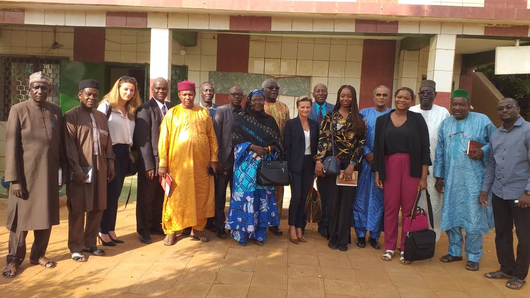 dueniger's tweet photo. Visite du 19 au 23 sept au #Niger du Conseil des Investisseurs Européens du Mali et @EurochamB. Échanges d’expériences sahéliennes en vue de la création de vecteurs pour une coopération entre entreprises européennes et nigériennes. @dueniger @salvadorp @EUCAPSahelNiger https://t.co/6AlvxHK1oy