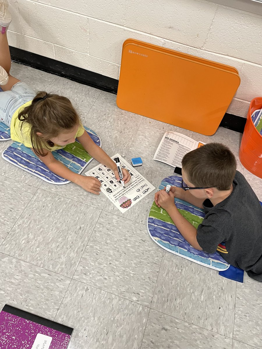 aoachievers's tweet photo. Today we practiced our doubles facts with a partner game…and possibly a song. #secondgrade @myAOfamily https://t.co/UYEJvcHe2t