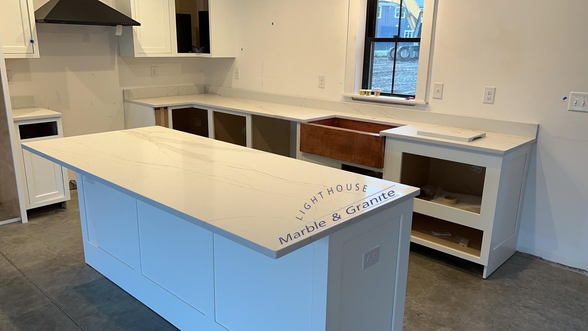 LighthouseMarb1's tweet photo. Calacatta Quartz #Quartz #calacattaquartz #countertops #countertopinstallation #countertopideas #countertopdesign #kitchen #kitchendesign #kitchendecor #kitcheninspiration https://t.co/4tKRvMHlJ3