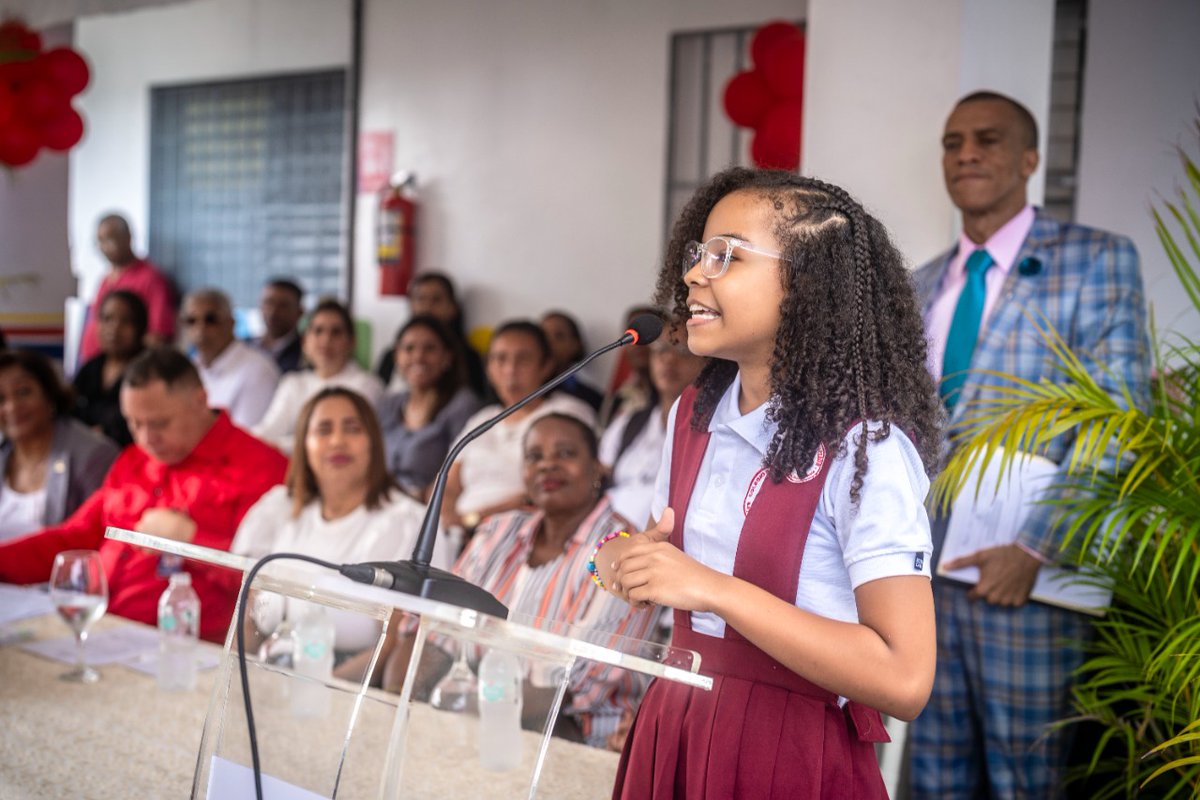 1505Distrito's tweet photo. Hoy jueves 22 de septiembre, con total  éxito y por primera vez se realizó la apertura del Año Escolar 2022-2023, por parte del Distrito Educativo 15-05,Herrera para las Instituciones Educativas Privadas
#RegresoAClase
@RafaelAmadorF Fotos:@victorguzmanfotograf https://t.co/cC6FgRxagp
