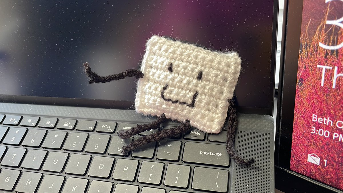 Just hanging out, waiting for my time to shine. #AU2022 #BIMyarn #pixelart <a href="/manfred_steger/">Manfred Steger</a>