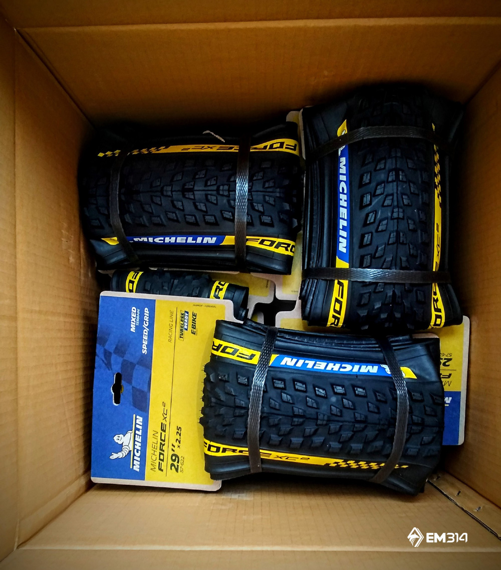 E_Macaluso's tweet photo. Grazie @Michelin per questa nuova fornitura di #Michelin #ForceXC. Equilibrio tra #grip e #velocità 
#EM314 #EM314official #WeAreEM314 #emmanuelemacaluso #michelin #MichelinItalia #RideOnMichelin #michelinforcexc #michelinforcexc2 #performancefatteperdurare #atletapiùgreenditalia https://t.co/9GKom1Kx83