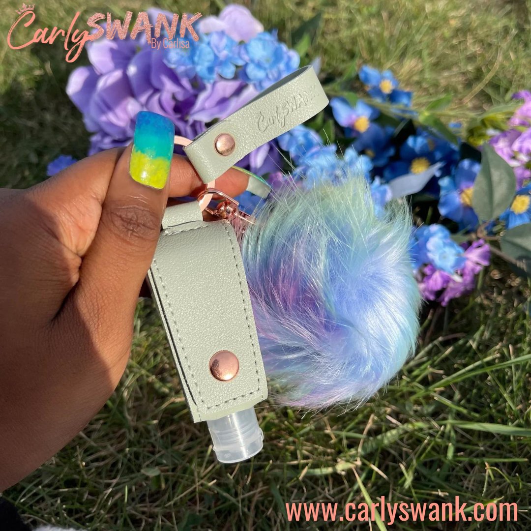 CarlySwank_'s tweet photo. Looking for a quality hand sanitizer that you can take with you wherever you go? Our hand sanitizers are the perfect size for carrying on the go.
🌐Visit: https://t.co/lMhxYH5N3y
#sanitizerkeychain #facemask #sanitizerbaby #handsanitizerbaby #handsanitizerkeychain #sanitizer https://t.co/4AkxxOLDv1