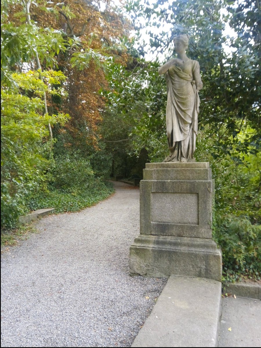 RobertEKearns's tweet photo. From the Iveagh Gardens
#Iveagh #gardens #garden #statue #sculpture #landscape #writer #author #life #lifestyle #Dublin #Ireland #Irish #picturesque https://t.co/AyeE33weQm