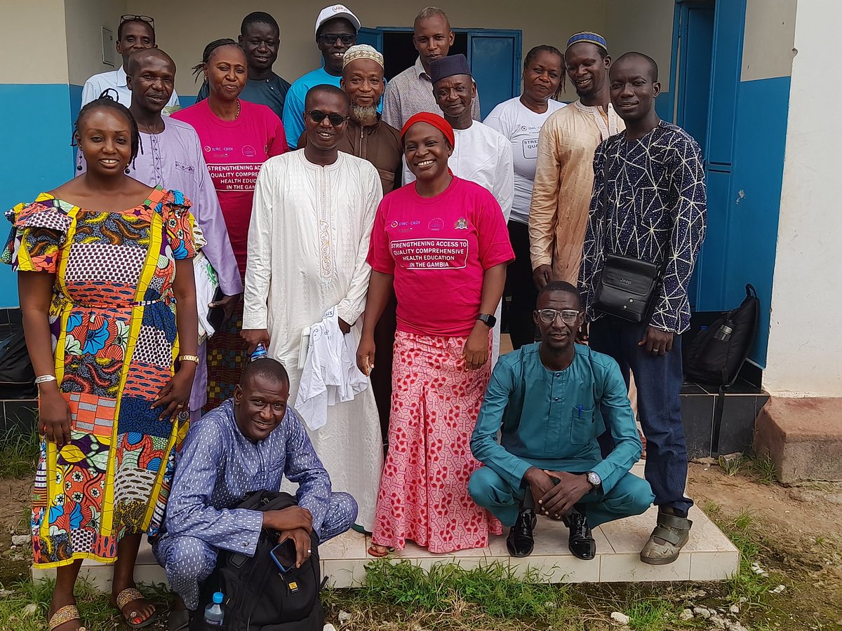 GranteIna's tweet photo. 20 Gambia college lecturers at the school of education were trained on comprehensive health amd sexuality education. The school of education have decided to make comprehensive health education as a stand alone subject since they are the pre service teacher trainers. @IDRC_CRDI https://t.co/jWBh12Hjhe