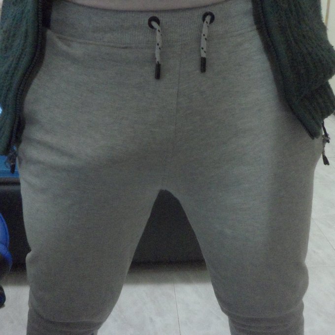 Hardsly’s pics and videos