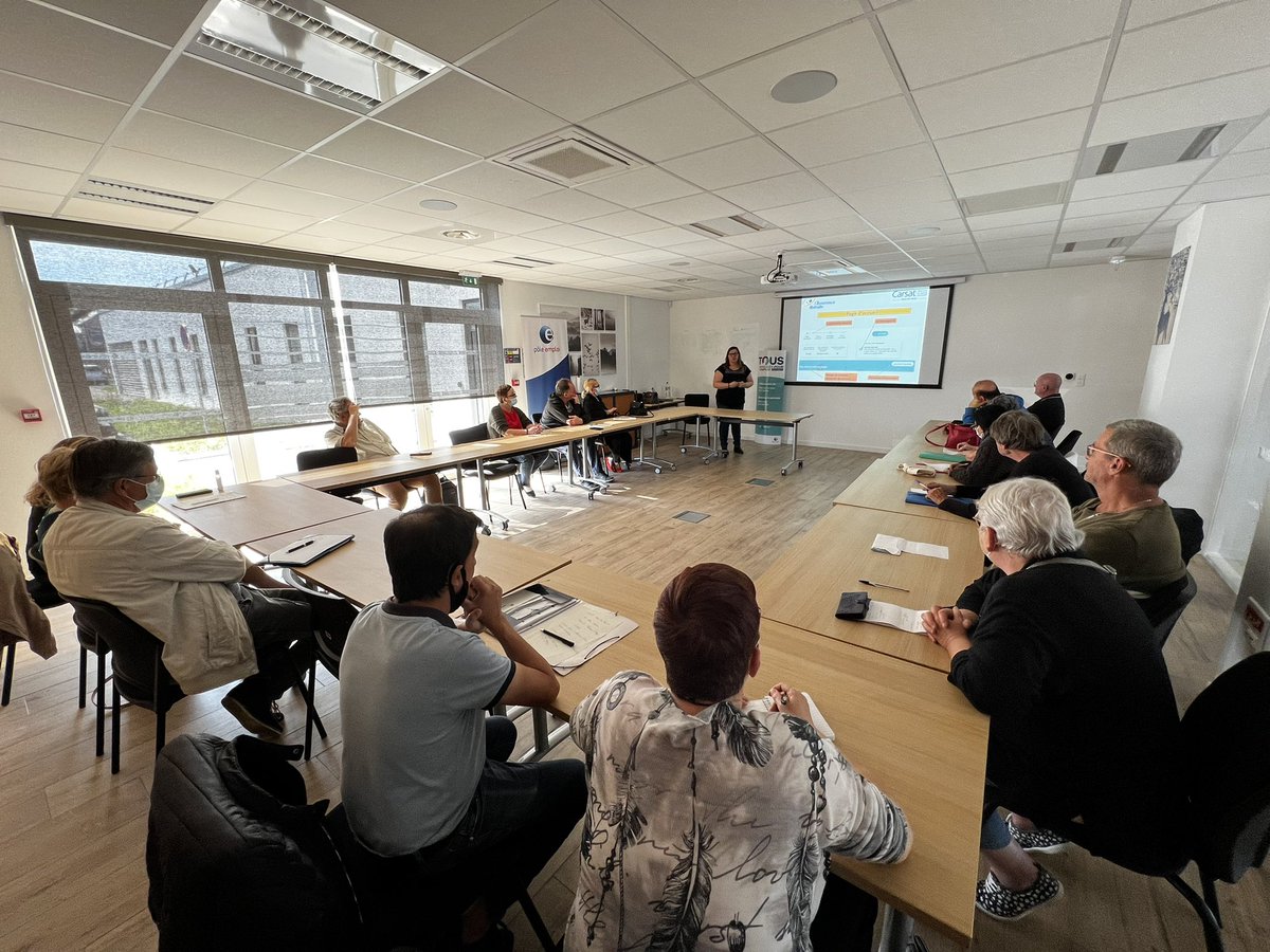 david_megh's tweet photo. 🗓 une salle pleine pour rencontrer @CarsatHdF au @poleemploi_HDF d’#Anzin🔝. Un partenariat plébiscité par les demandeurs d’emploi🤝. Notre ambition commune : mieux informer pour mieux accompagner les fins de carrière👍
#OnEstLàPourVous
#AvecPôleEmploi https://t.co/95n9pHBPEw