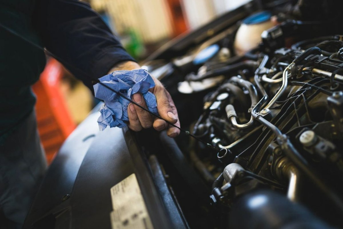 Kcbrakeauto's tweet image. Paying attention to the early signs of car troubles can limit how much time you spend with us. The longer you wait to get repairs looked at, the bigger the problem can be and the more it'll cost you. Don't keep waiting -- come see us today. #FullServiceAuto