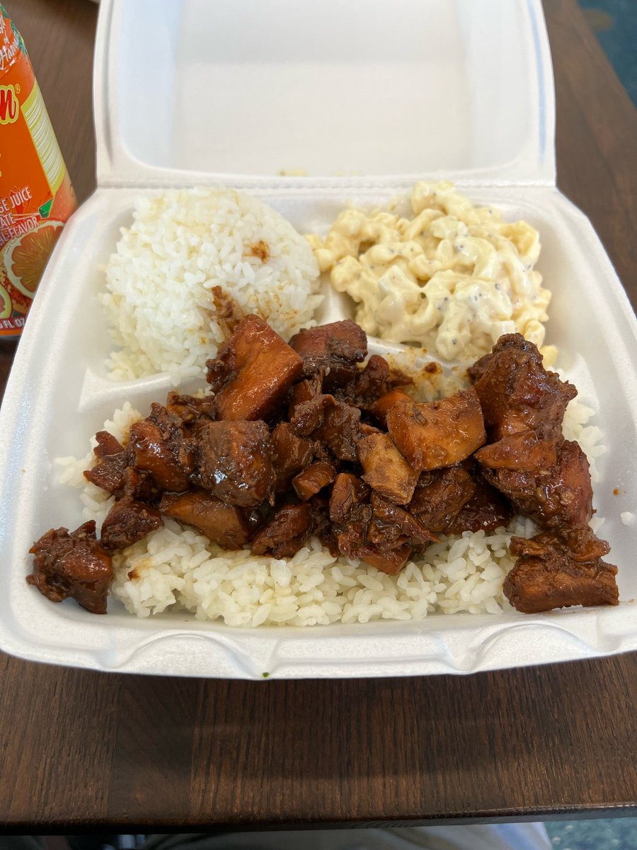 Bagrly's tweet photo. The #HuliHuliChicken plate - ONO 🐓 🌸 🤙🏻 ! #hawaiianbrosislandgrill #liveoaktx (at @HawaiianBros Island Grill in Live Oak, TX) https://t.co/Iqe9kpAPG3 https://t.co/7E4AtRZgnZ