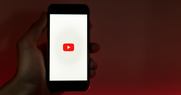 bjeaglefeather's tweet photo. YouTube's New Creator Music Program Is Its Solution to Copyright Strikes and TikTok: Content creators will be able to share revenue with the artists whose music they use https://t.co/Jk9VVCQMQk | @TheEDMNetwork #YouTube #CreatorMusicProgram #SharedRevenue #CopyrightStrikes… https://t.co/uwzmxszD1l