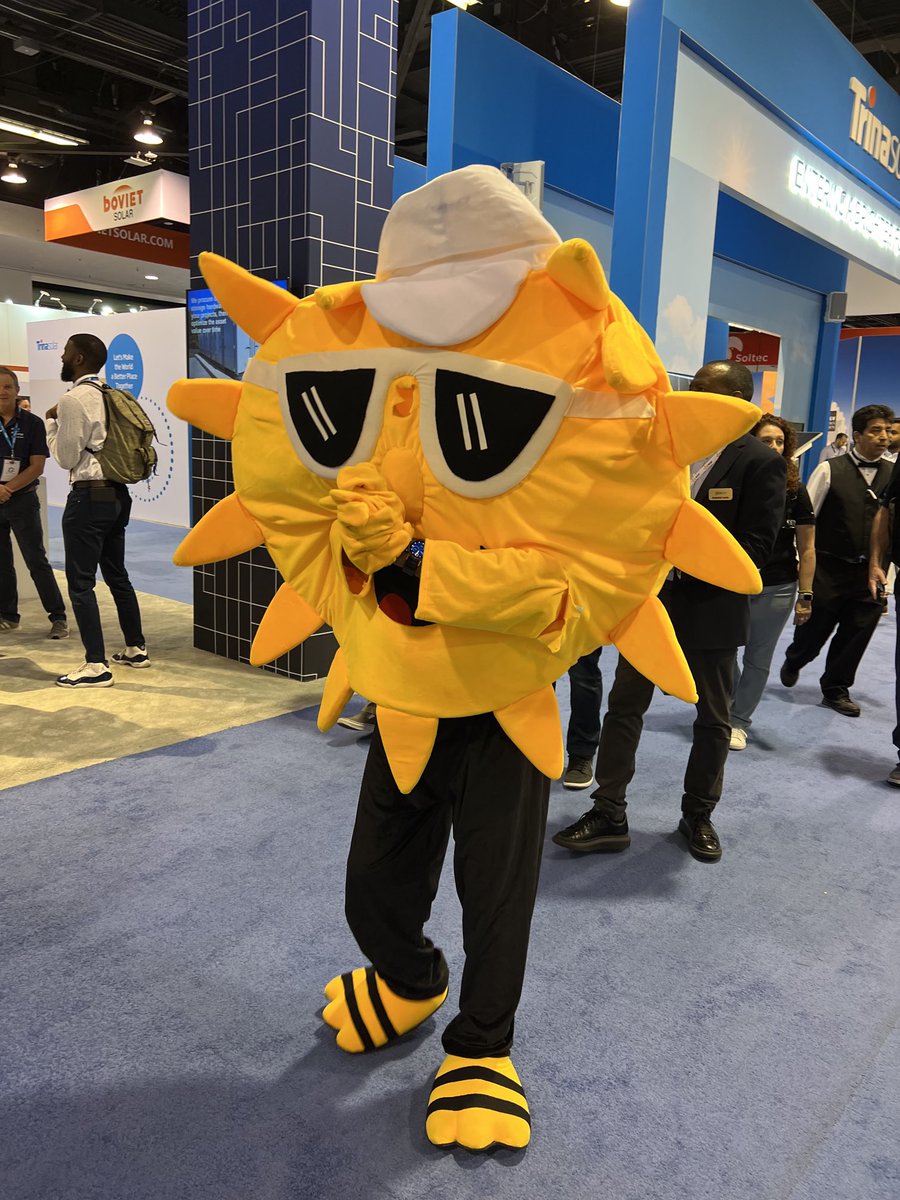 cheynman's tweet photo. Sunny making the rounds at #REplus22. Because, of course! #SunSnaps #solarmascots https://t.co/AdgSBy8dfl