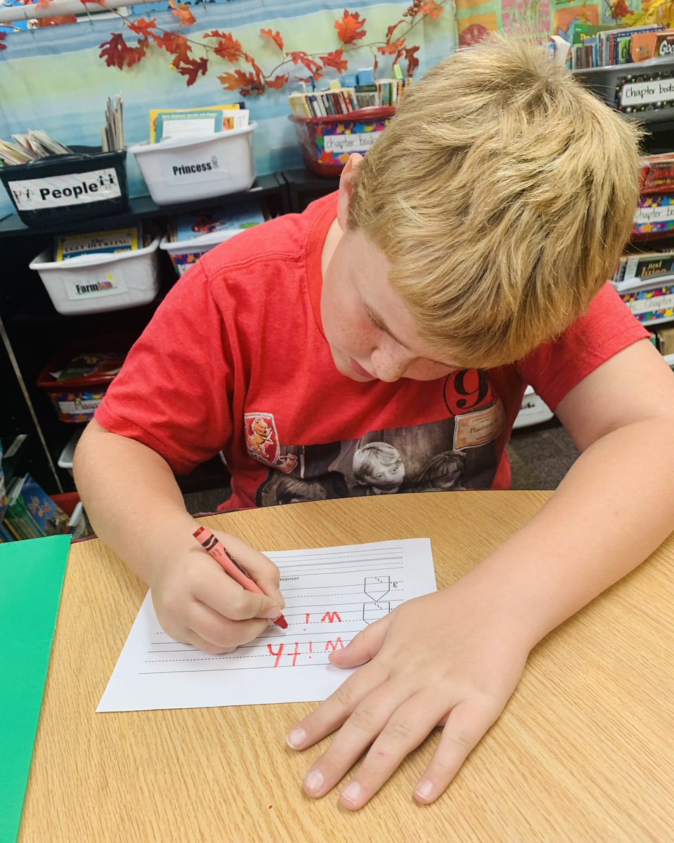 Students are learning RED words today! 👏🏻❤️ #METeach <a href="/IMSEOG/">Institute for Multi-Sensory Education</a>