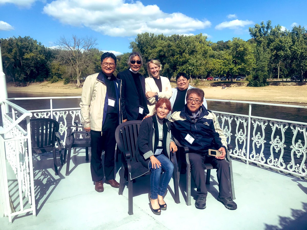 RevKateCress's tweet photo. The Episcopal Asian Convocation, with priests from all over the US and the world, is currently river-boating down the Mississippi on @padelfordboats and singing hymns in many languages! My @StJamesLA colleagues, the entire Korean delegation &amp; I are having FUN 🤩 #BelovedCommunity https://t.co/frJx2NhV5m