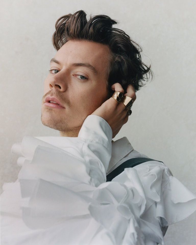 Florence Pugh is officially Harry Styles’ first collaboration as a soloist.