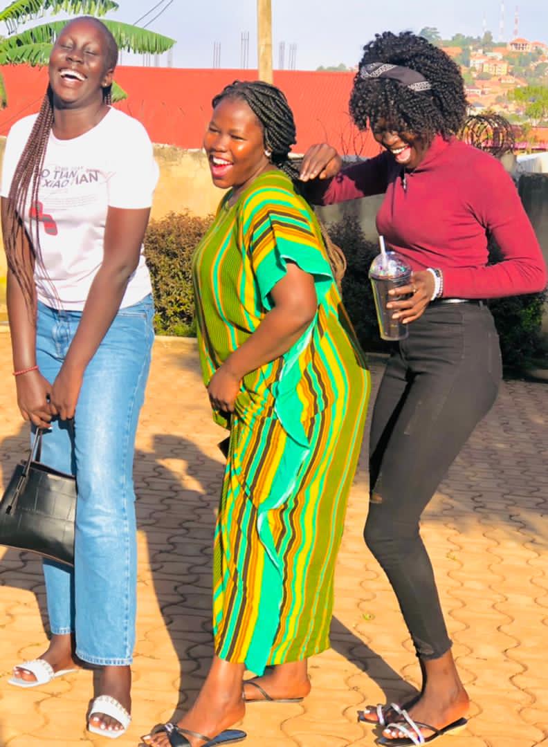 AngeraAtong's tweet image. Besties 🥰😝