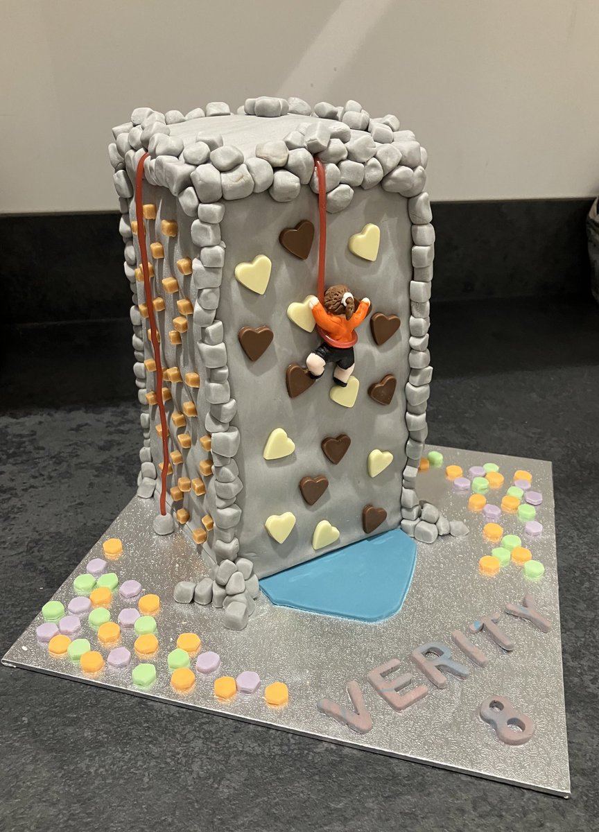 S_R0BINS0N's tweet photo. @BritishBakeOff So glad you are back 😍 you guys are the best!! I made this climbing wall cake for my daughter’s 8th birthday last week - I’m no longer a fan of fondant though!!!! 😬 #extraslice #GBBO #cake #climbing https://t.co/5ci64GbP6g